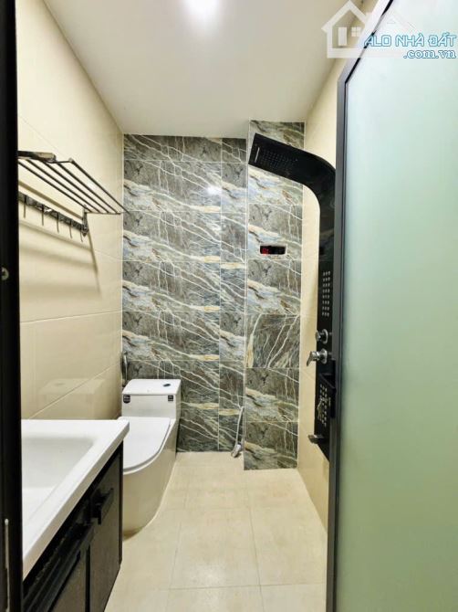 Bán nhà 5 tầng hẻm xe hơi Bùi Quang Là – 46m² – full nội thất – 5,8 tỷ còn thương lượng - 6