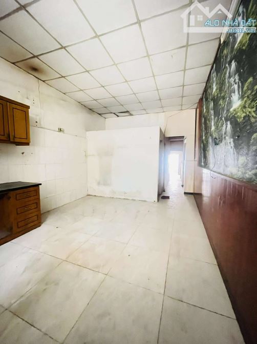 BANK ĐỊ TRÊN 10TỈ. CHỦ NHẮM MẮT BÁN NHANH LUÔN CHỈ 8.5 T.  SIÊU HIẾM - DƯƠNG QUẢNG HÀM - 6