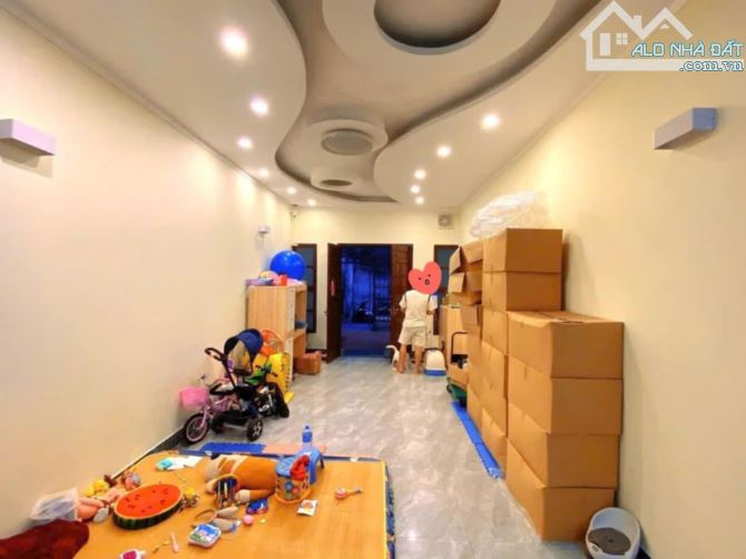 Bán nhà 88m,  4 tầng, mặt tiền 4m Giá siêu rẻ 13.9 tỷ Phố Văn Cao, Liễu Giai, Ba Đình - 6