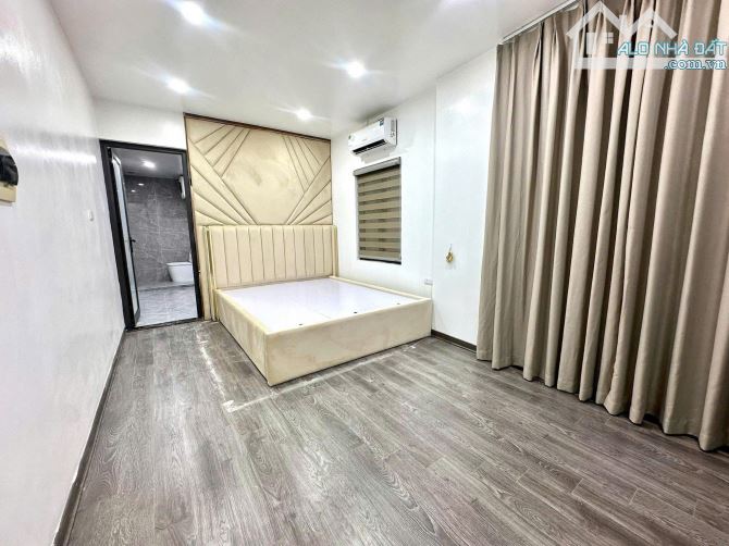 NGỌC LÂM 60M-5 TẦNG-5MT-7 TỶ LÔ GÓC - 2 MẶT TIỀN - NỘI THẤT MỚI - SỔ NỞ HẬU - 6
