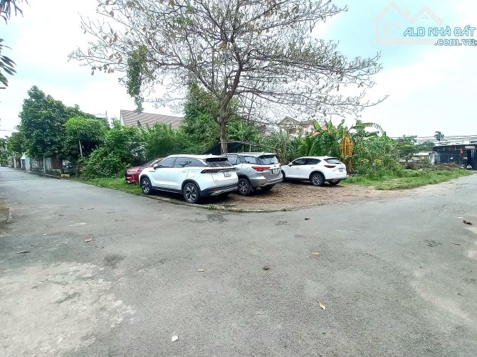 BÁN 699m2 ĐẤT TRẢNG DÀI, ĐƯỜNG NHỰA RỘNG 7m THÔNG THOÁNG, SỔ HỒNG THỔ CƯ GẦN CÂY XĂNG 26 - 6