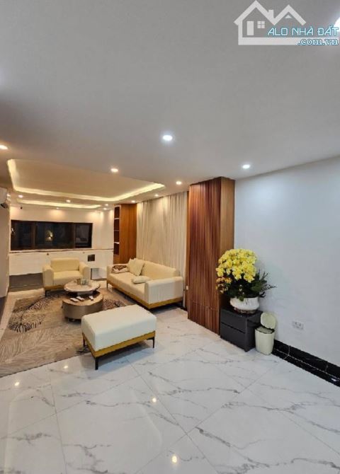 Nhỉnh 9 tỷ / 53/60 M2 Nhà 6 tầng / Ô tô Thạch Bàn - 6