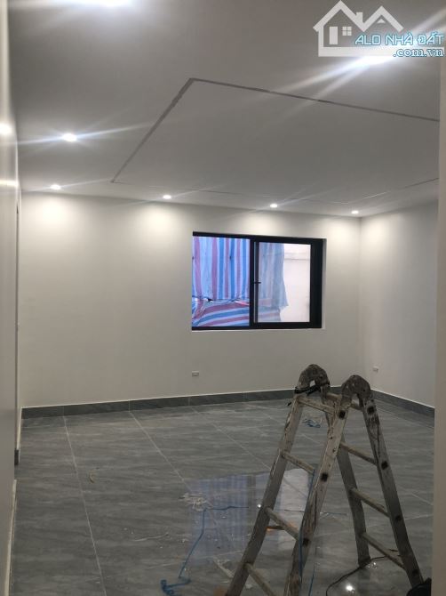 Cho thuê nhà Hoàng Thành, Nguyễn Văn Lộc, Mỗ Lao, HĐ. DT 120m2, MT 7m, 5 tầng thông sàn th - 7