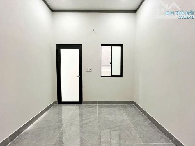 Chủ gửi bán gấp căn nhà 125m2 gần chợ Bà Điểm 890 triệu - 7
