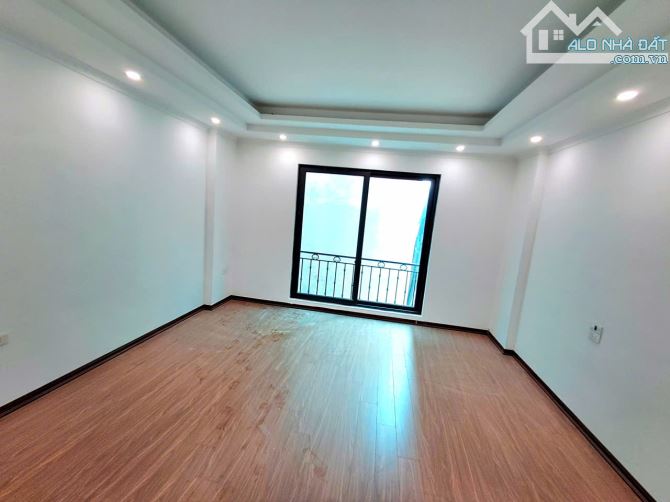 5.55 TỶ-30M2-5 TẦNG MỚI-10M RA Ô TÔ-KHUYẾN LƯƠNG-VÀNH ĐAI 3-TAM TRINH - 7