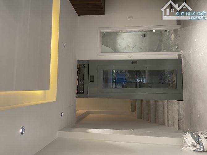 Phố Định Công - 45m2 - BA GÁC ĐỖ CỬA-1 NHÀ RA MẶT NGÕ ÔTo TRÁNH NHAU-7 TẦNG -THANG MÁY - 7