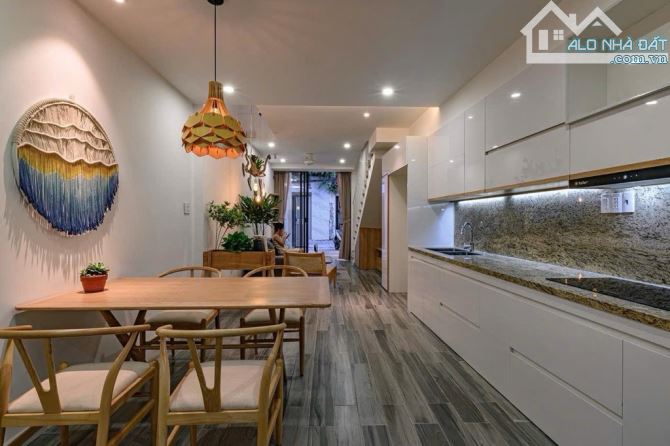 BÁN NHÀ ĐẸP 3 TẦNG – KIỆT Ô TÔ 7M NGUYỄN CÔNG TRỨ -CHỈ 6,5 TỶ - 7