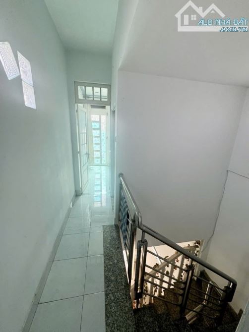 Liên khu 7-13, BHH A, Bình  Tân. DT 3 ×11, 3 tầng. Giá 3,65 tỷ TL. - 7