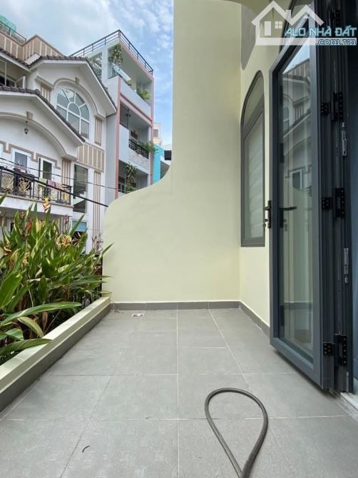 Bán Nhà Quận 7_Lý Phục Man_5Tầng+Thang Máy;Siêu Đẹp;Full Nội Thất;Ô Tô Đổ Cửa;Chỉ 12.X Tỷ - 7