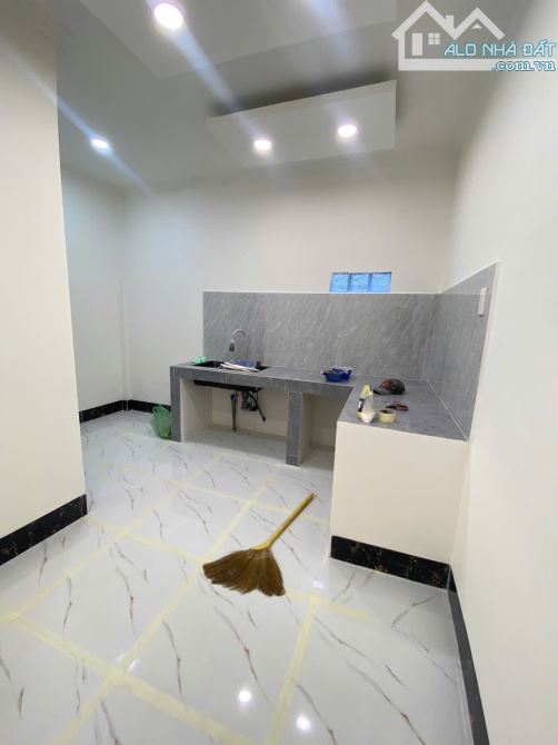 NHÀ MỚI XÂY CÁCH BỜ KÈ PHƯỜNG 2 CHỈ 70M - 7