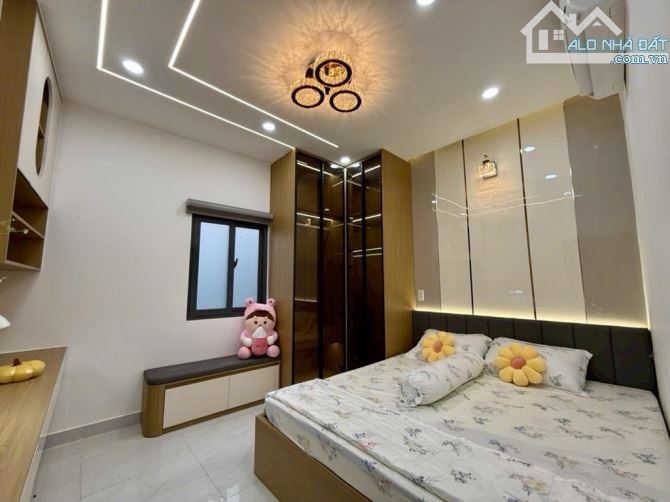 Nhà Mới Mặt Tiền KD Đường 8m - Gần Chợ Xóm Mới - Full Nội Thất - 7
