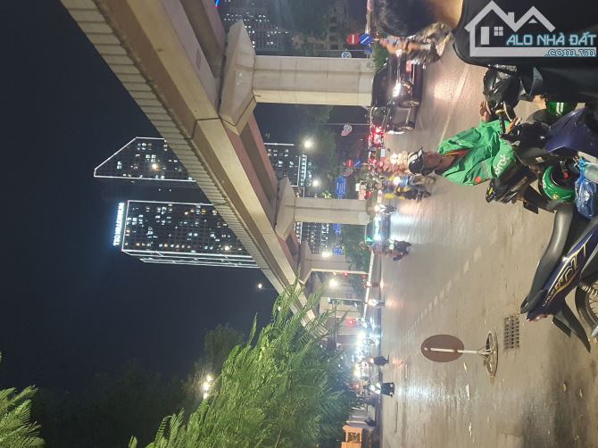 Bán nhà phố Lê Lợi, 34m2,ngay ga tầu Hà Đông, chợ Hà Đông ,6,18tỷ - 8