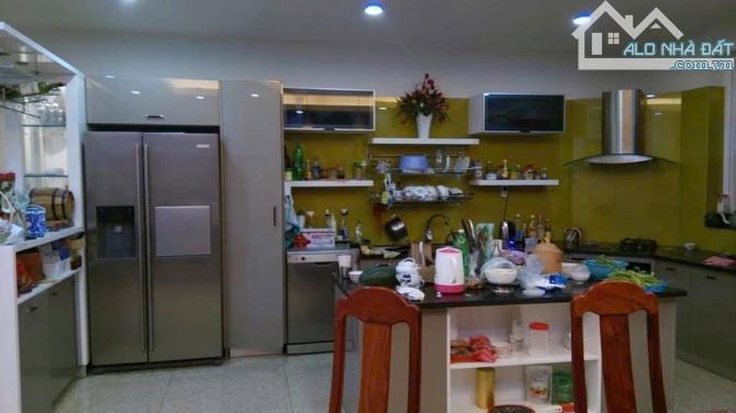 Bán nhà Bình Thạnh - khu biệt thự - 120m2 - ngang 6m - 5 tầng + hầm 4 ô tô - 8