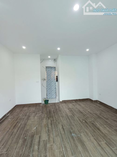 Bán nhà Đống Đa 6T thang máy đẹp lung linh full nội thất nhập khẩu DT 41m 6T MT 4.2m - 8