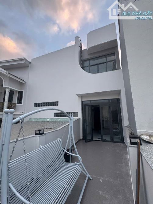 5 TẦNG NGAY CÂY GÕ - HOÀNG LÊ KHA-P.9- Q.6 -DT: 86M2- GIÁ CHỈ 8 TỶ 7 - 8