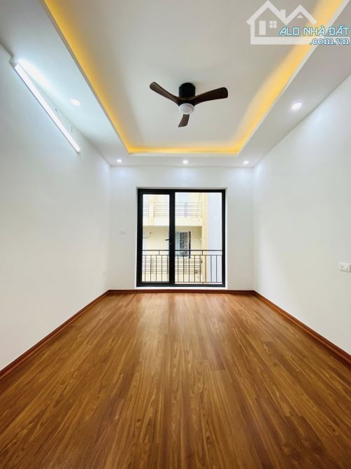 ĐA SỸ KIẾN HƯNG HÀ ĐÔNG, 45M, 5T, MT3,5M, GIÁ 8,35 TỶ - 8