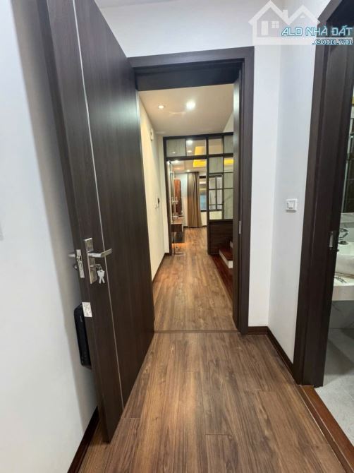 Nhà đẹp nội thất hiện đại đường 6m khu quân đội 918 Phúc Đồng DT 59m2 . Giá 16.5 tỷ - 8