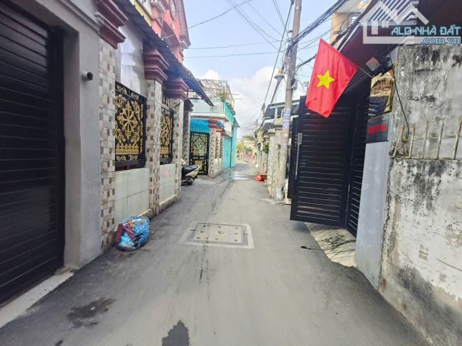 NHÀ BÌNH TRƯNG ĐƯỜNG Ô TÔ DT 182 M2 GIÁ 12,9 TỶ TL - 9