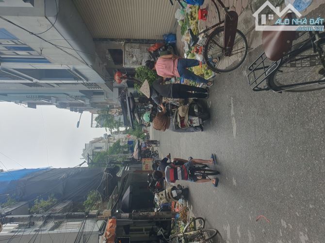 Bán nhà phố Lê Lợi, 34m2,ngay ga tầu Hà Đông, chợ Hà Đông ,6,18tỷ - 9