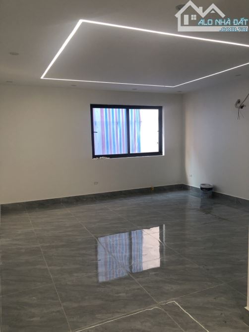 Cho thuê nhà Hoàng Thành, Nguyễn Văn Lộc, Mỗ Lao, HĐ. DT 120m2, MT 7m, 5 tầng thông sàn th - 9