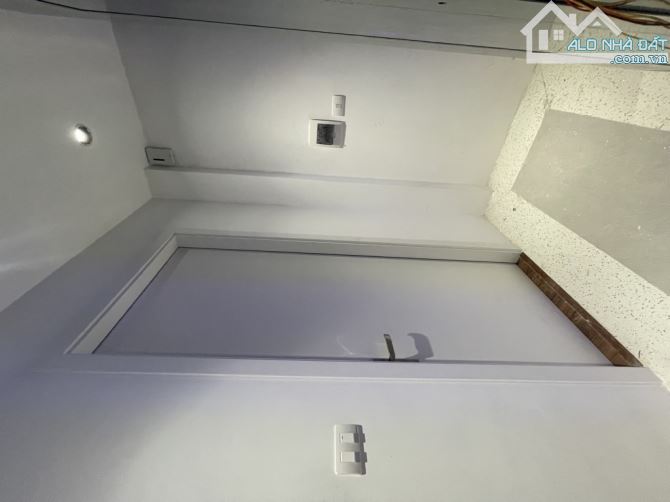 Phố Định Công - 45m2 - BA GÁC ĐỖ CỬA-1 NHÀ RA MẶT NGÕ ÔTo TRÁNH NHAU-7 TẦNG -THANG MÁY - 9