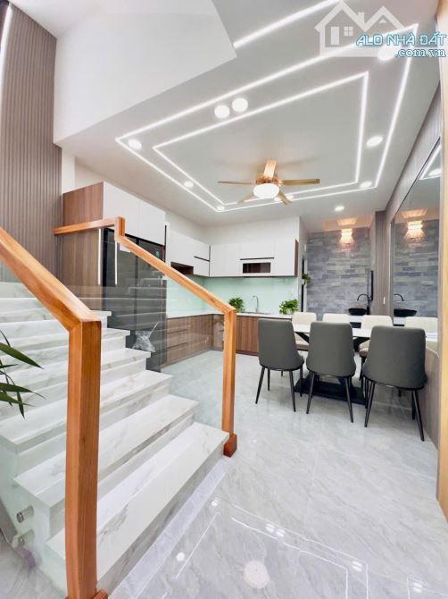 Căn nhà siêu đẹp ngay Trung mỳ Tây 19 q12 - 9