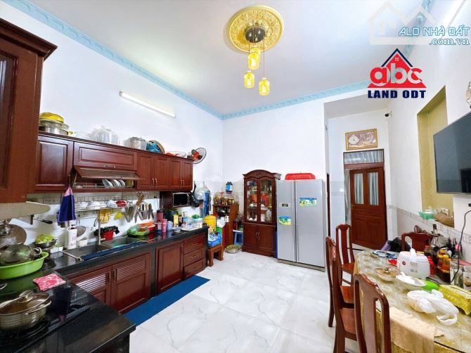 Bán nhà 2 lầu mái thái mặt tiền buôn bán tâm huyết vị trí 2 Bùi Trọng Nghĩa P.Trảng Dài - 9