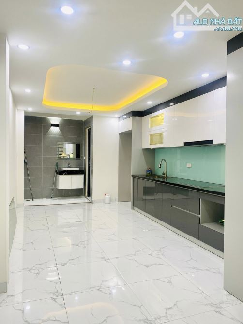 ĐA SỸ KIẾN HƯNG HÀ ĐÔNG, 45M, 5T, MT3,5M, GIÁ 8,35 TỶ - 9