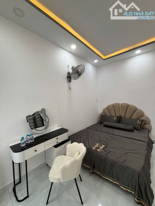 Ngay chợ Thạch Đà 39m 1 trệt 1 lầu tặng Full nội thất chỉ 4,1 tỷ - 9