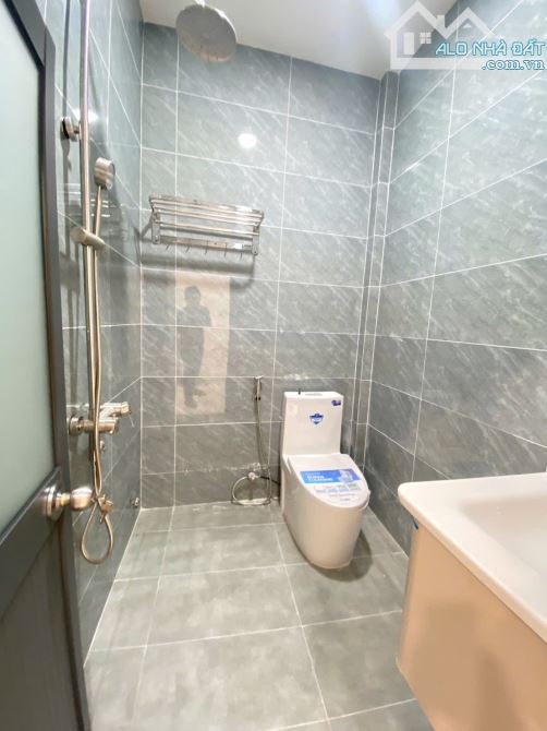 NHÀ MỚI XÂY CÁCH BỜ KÈ PHƯỜNG 2 CHỈ 70M - 9