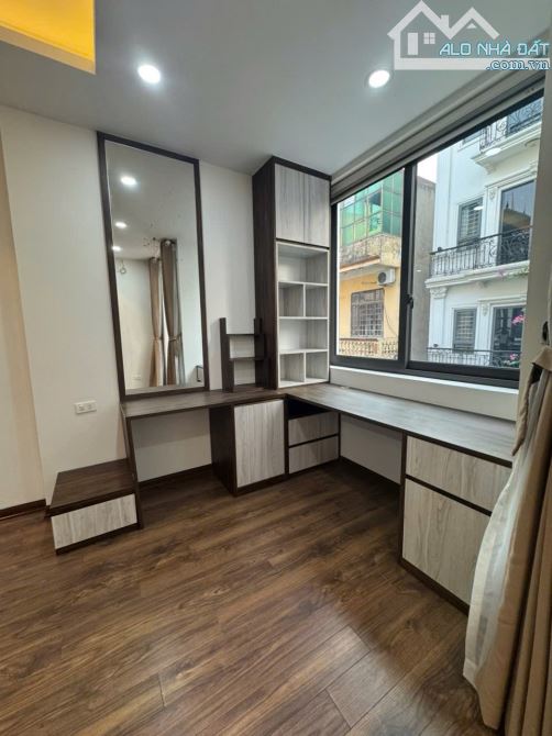 Nhà đẹp nội thất hiện đại đường 6m khu quân đội 918 Phúc Đồng DT 59m2 . Giá 16.5 tỷ - 9