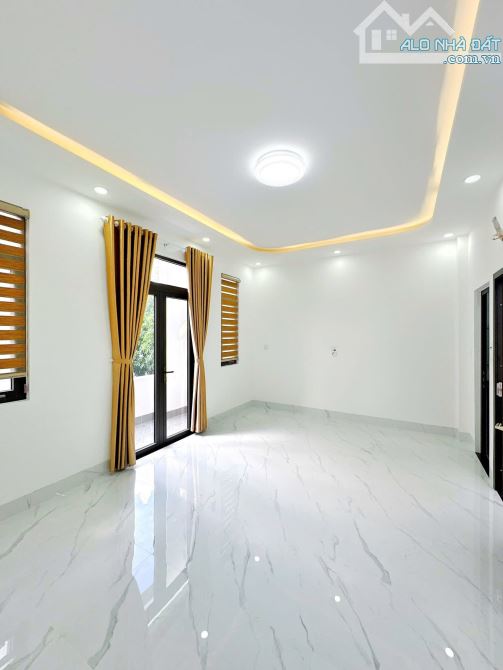 👉5,8 tỷ - BÁN NHÀ 3 TẦNG (mới xây) SỐ 67 ĐƯỜNG D15, KDC HỒNG LOAN, P. CÁI RĂNG - 8