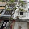 Nhà 4,5 tầng mặt phố Hồng Hà – Hoàn Kiếm, riêng biệt, KD sạch sẽ
