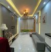 Cho thuê nhà Văn Cao, 3 p.ngủ, DT: 70m2 x 4 tầng.