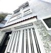 Bán nhà căn góc Trần Quang Diệu Q.3, 5 tầng, mặt tiền rộng mênh mông, chỉ 8.x tỷ