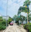 TĐC HÒN RỚ 2 PHÍA SÔNG LÔ KỀ GÓC  • DT : 90m2 ngang 5m ( lô sạch đẹp )  • Đường bê tông 7m