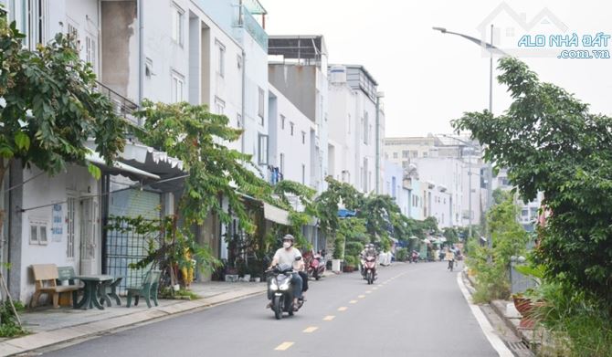 Gấp!Chia TS bán dãy trọ MT 20m kênh Phạm huy Thông P5, DT 8x18m, C4, giá 18.5 tỷ TL