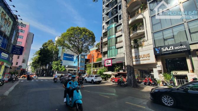 Bể Nợ Bán Nhà MT Trần Hưng Đạo Quận 5, 2 chiều - DT:6,5*18m, 5 tầng, HĐT 100tr. Chỉ 40 tỷ