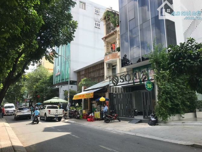 Siêu khan hiếm - MT Phan Bội Châu,P.Bến Thành,Q.1- DT:11,5*19m - CN 192m2 - Giá 129 tỷ