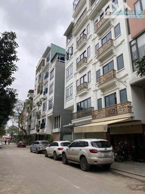 Tái Định Cư Phú Diễn 5 Tầng 43m2- 12.5 Tỷ - Ô tô tránh Kinh doanh