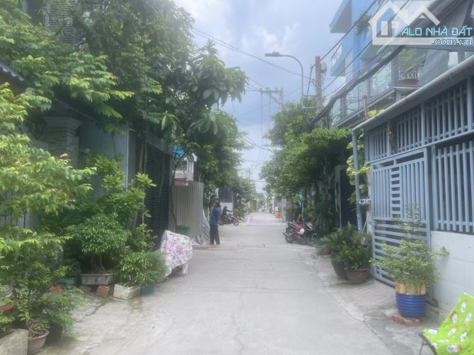 CHỉ 7,9 TỈ -BÁN ĐẤT NGON TẶNG NHÀ MẶT TIỀN KINH DOANH ĐƯỜNG NHỰA-114.4M2 (4❌28M)-HXH-SHR