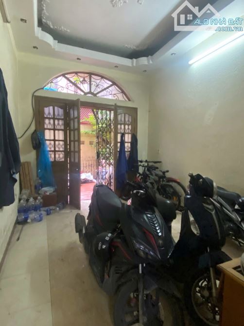 Tôn Đức Thắng, 50m, Ngõ ba gác gần phố, Nhà dân xây kiên cố, Sổ chính chủ, Giá rẻ đầu tư