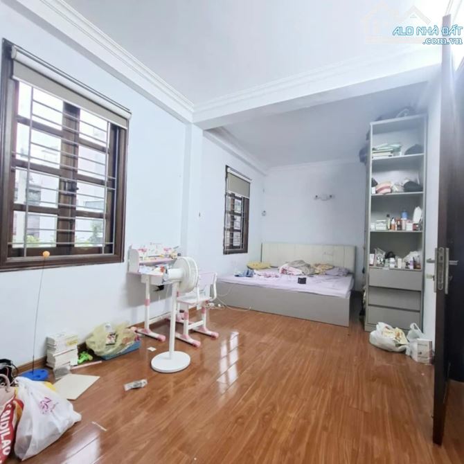 🏡 BÁN NHÀ PHỐ BỒ ĐỀ - 5 TẦNG DÂN XÂY – LÔ GÓC – NGÕ THÔNG TỨ TUNG.
