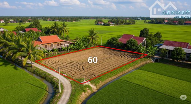 BÁN MẶT BẰNG PHỐ BÁT KHỐI LONG BIÊN, DT60M2, MT6.2M, AN NINH TỐT, TIỆN ÍCH TỐT, GIÁ 9.XT
