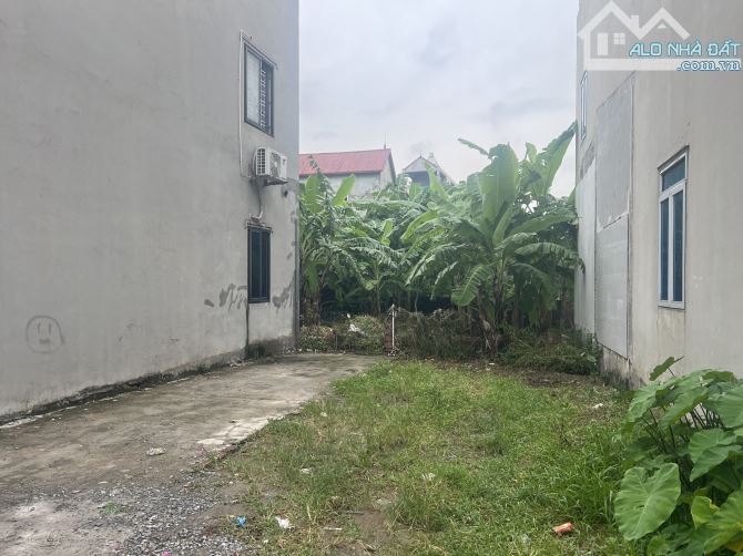 BÁN ĐẤT HẢI BỐI 2 MẶT TIỀN TRƯỚC, SAU. ĐƯỜNG TRẢI AFPHAN, OTO VÀO ĐẤT.