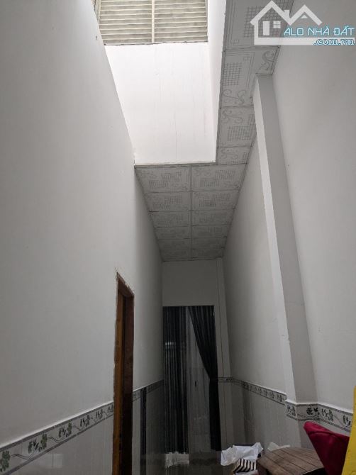 Bán nhà c4 165m2 đường Ấp Mỹ Hòa 3 Hóc Môn.Dt:5m*33m đường 8m chủ gửi bán 6,5tỶHR
