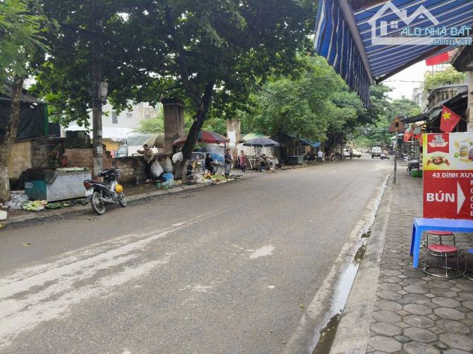 MẶT PHỐ ÔTÔ TẢI TRÁNH -KINH DOANH ÁC LIỆT- GẦN CHỢ NINH HIỆP- SỔ NỞ HẬU KHÔNG QUY HOẠCH