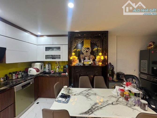 NHÀ ĐẸP NGÕ QUỲNH-VÀI BƯỚC RA OTO-5 TẦNG FULL NỘI THẤT-47M-CHỈ 7.2 TỈ-NHANH CÒN KỊP🔥