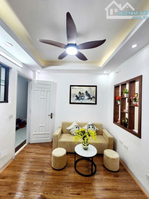 Cần bán  căn CCMN Khương Trung Thanh Xuân 2 ngủ  giá 1,7 tỷ