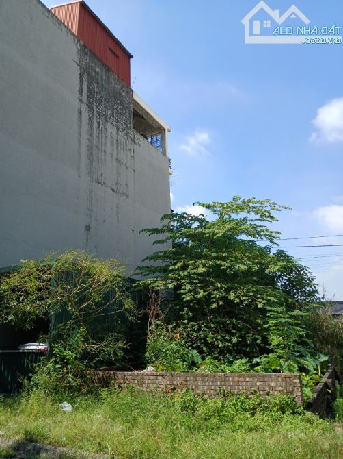 A/C tìm mảnh đất nhỏ xinh, Hoài Đức, có đường nhựa vỉa hè, tiện đường 32, vừa tầm tền?